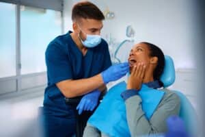 How To Treat Swollen Gums Near Wisdom Tooth How To Treat Swollen Gums Near Wisdom Tooth