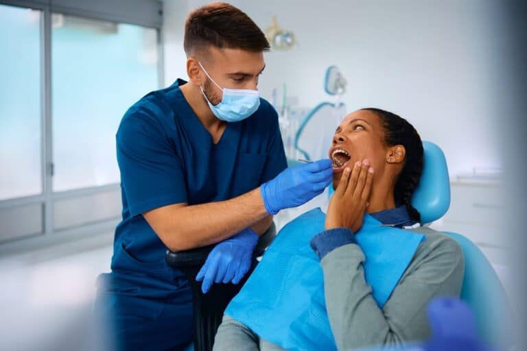 How To Treat Swollen Gums Near Wisdom Tooth