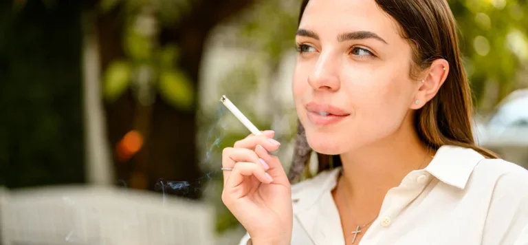 img how teeth whitening holds up for smokers coffee drinkers