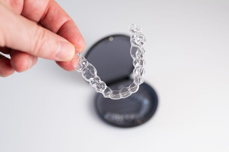 invisalign aligner